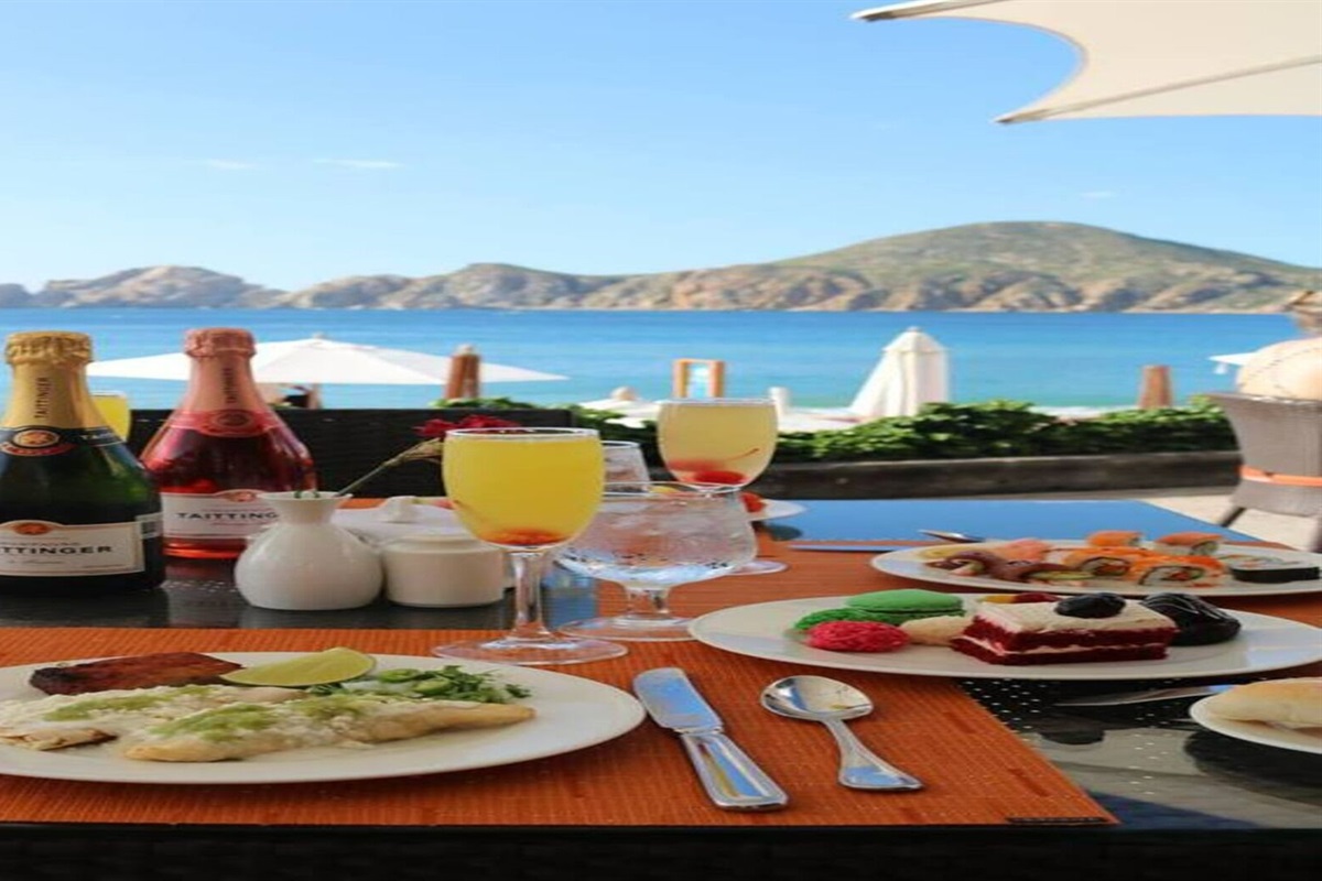 Outdoor Dining at Pueblo Bonito Rose, Vacation Travel Exclusives