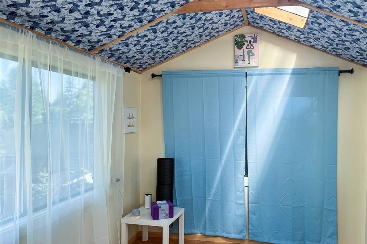Peace yoga room