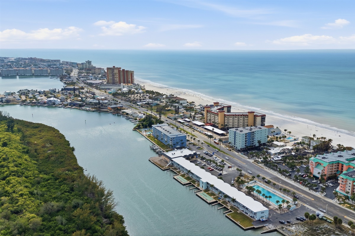 1 Bedroom at Belleview Gulf.  Walk across the street to Indian Shore Beach!