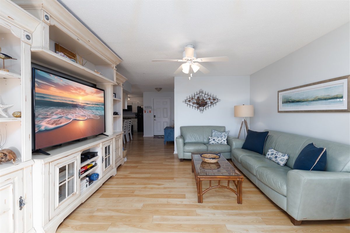 Viewing into the living area from the balcony
