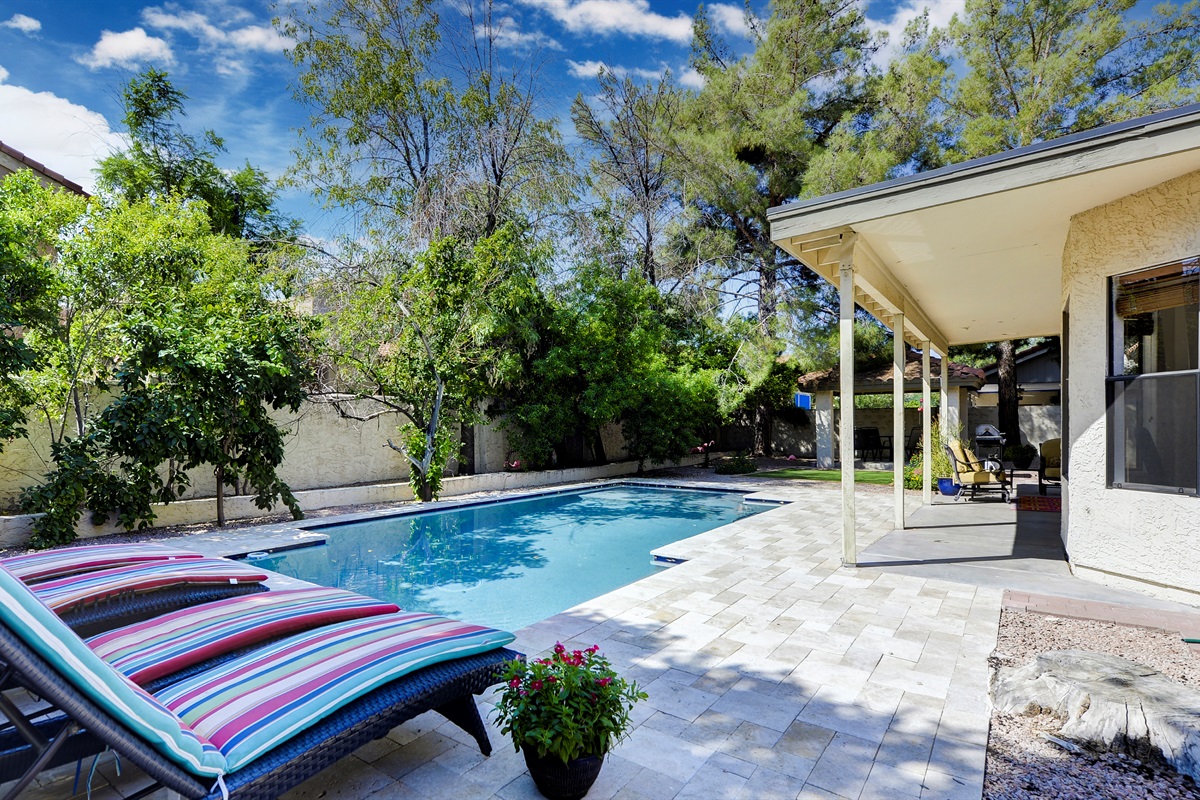 We Pay Pool Heat!  Heated Pool for those chilly nights!