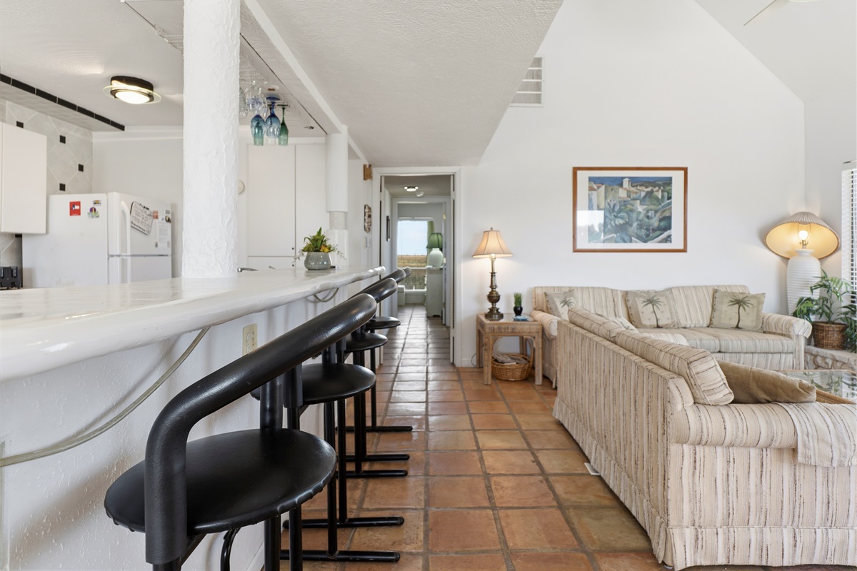 kitchen bar area