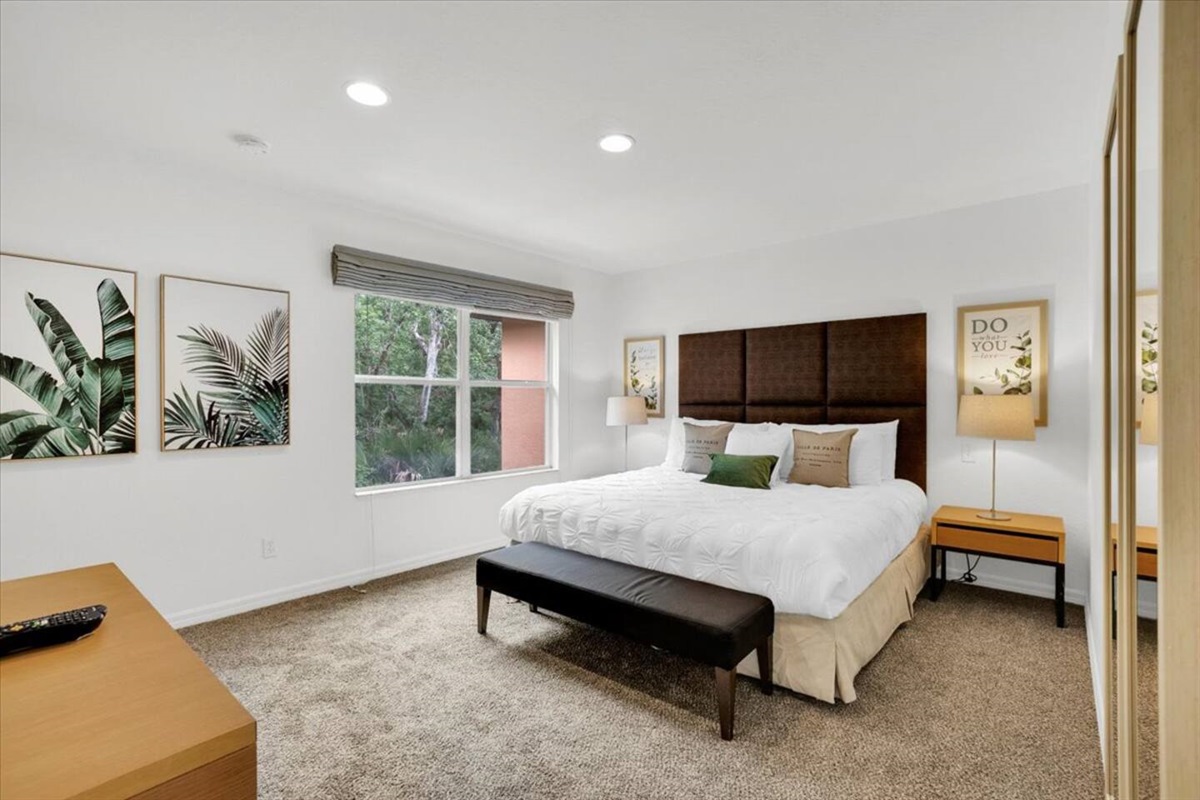 2nd level bedroom