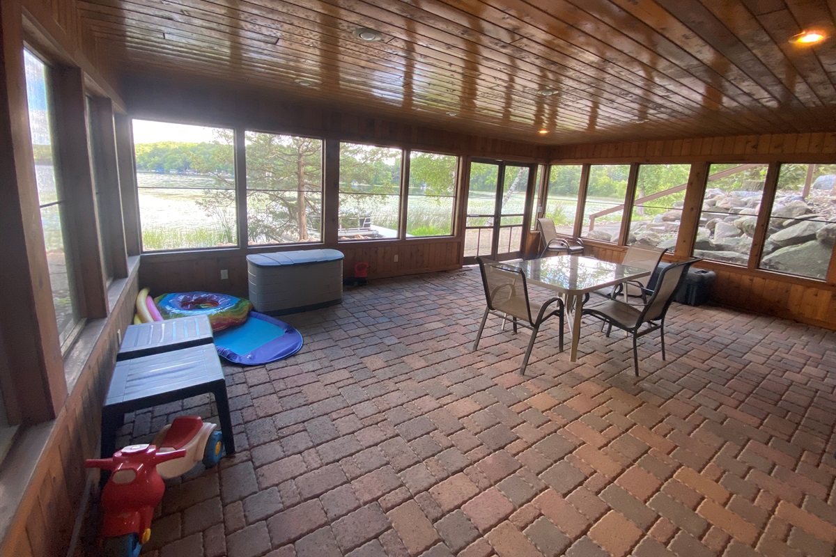 3 season porch in the back