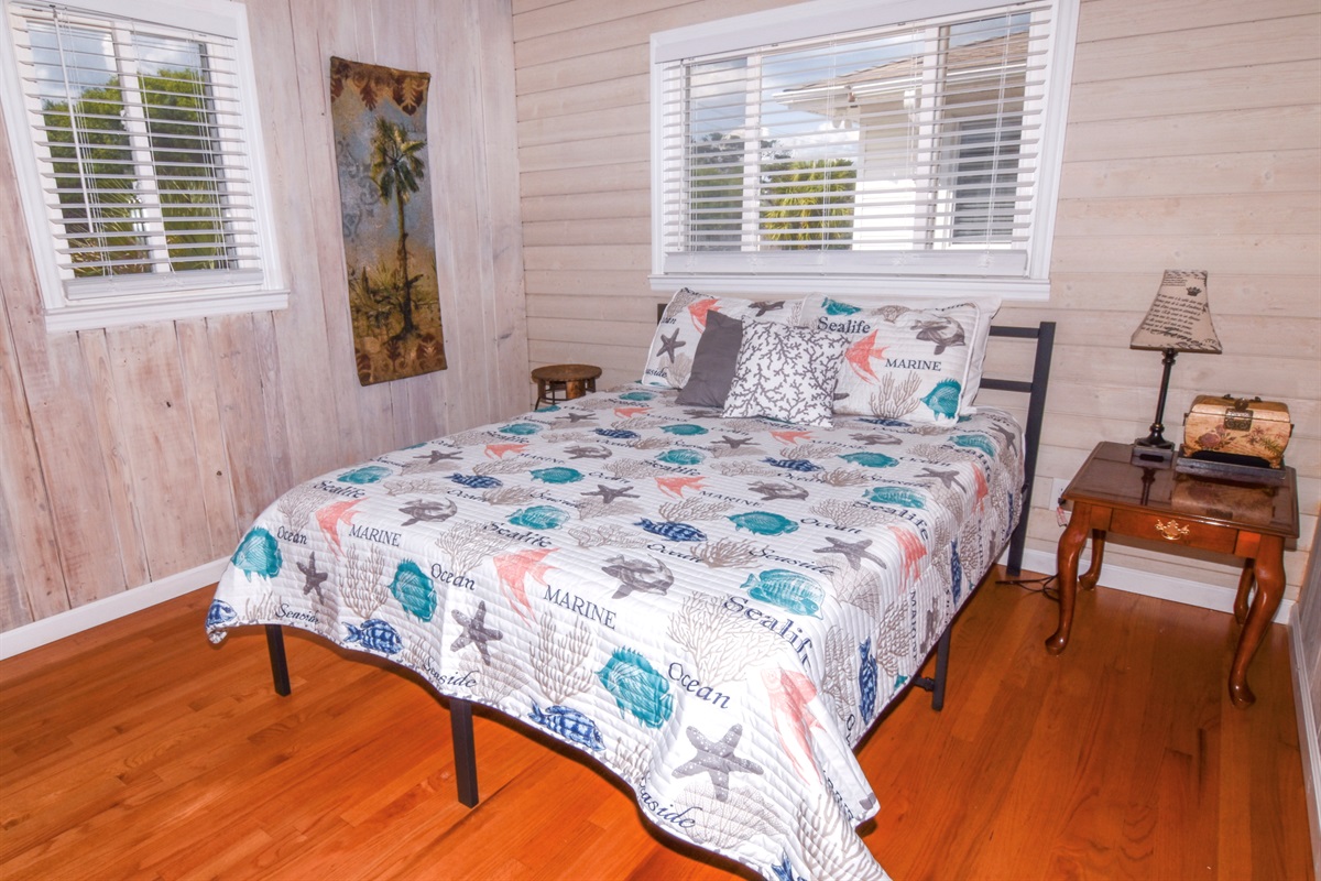 Queen in 6th Bedroom