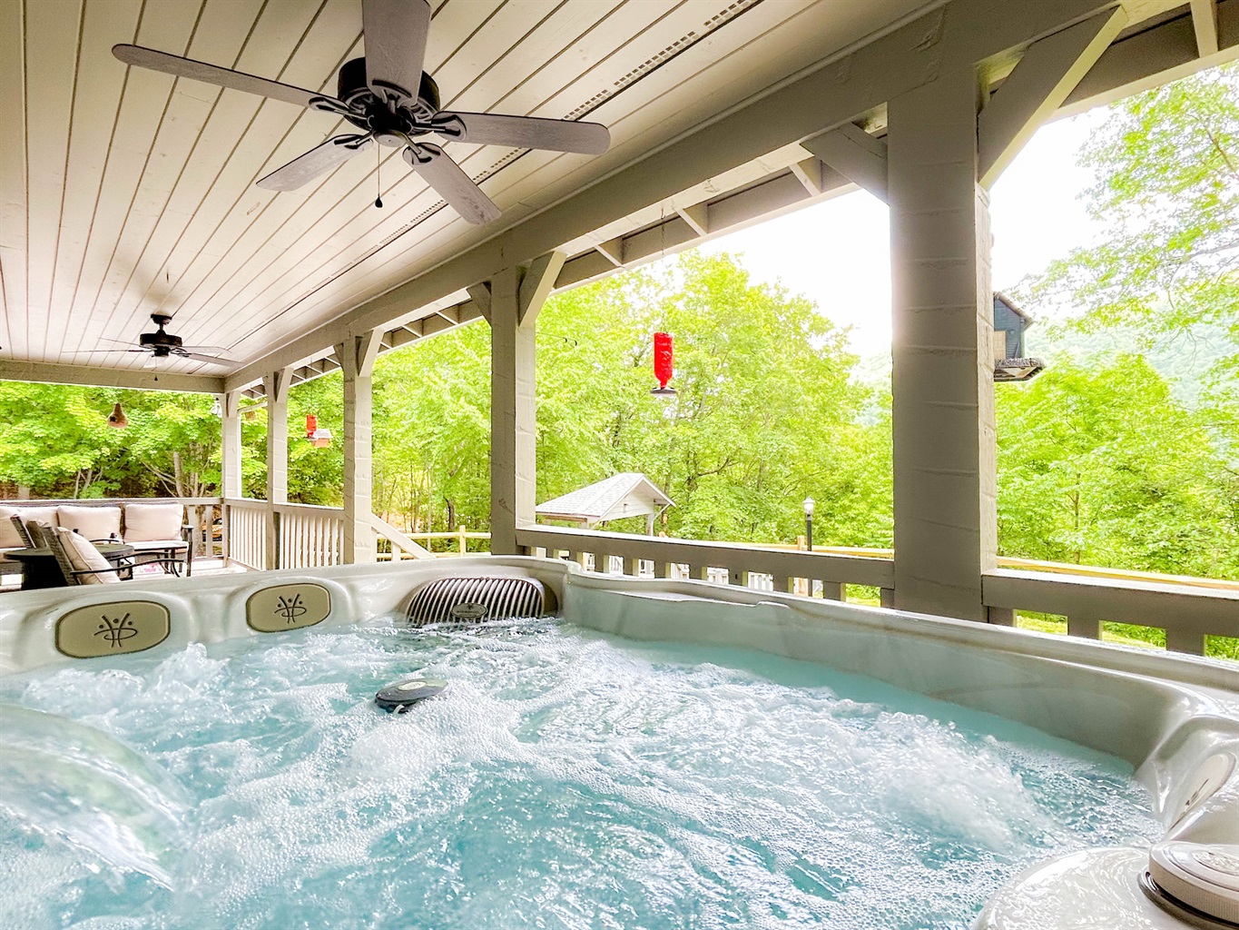hot tub on the covered deck!