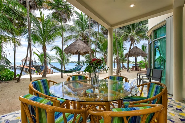 Outdoor Dining Room