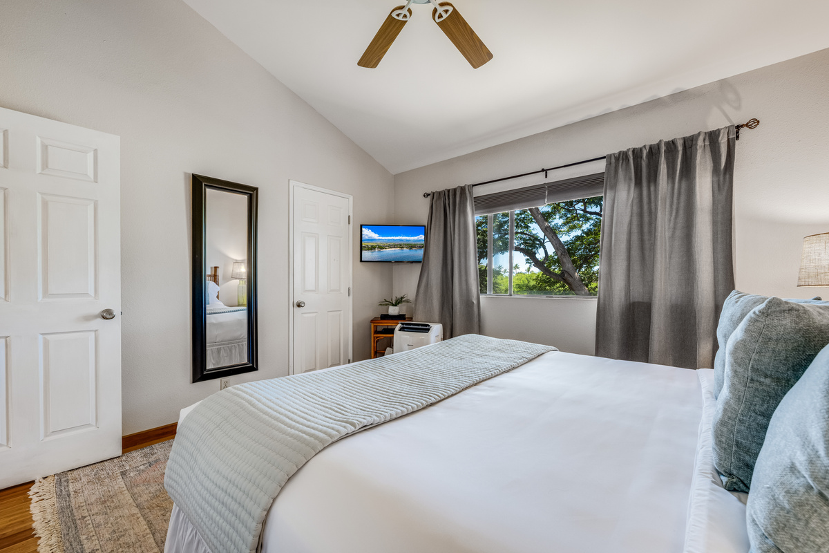 Peek of the ocean out the window of your bedroom!