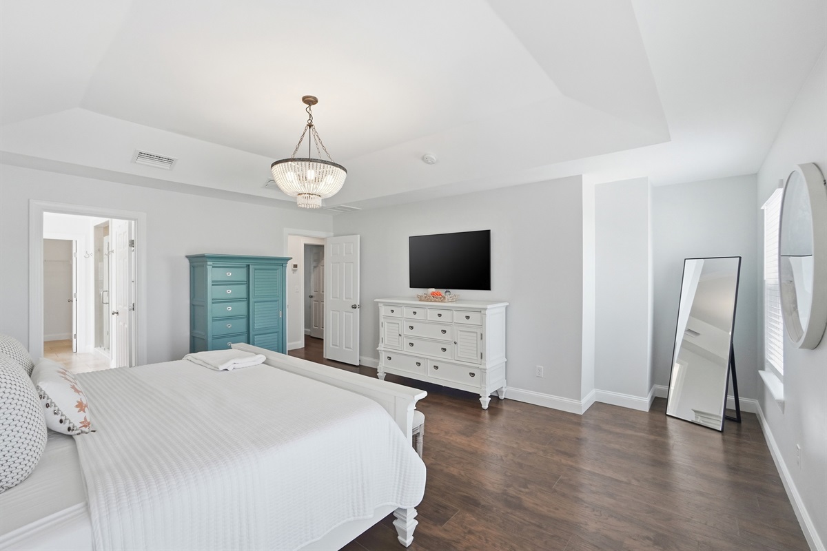Master bedroom with tons of space