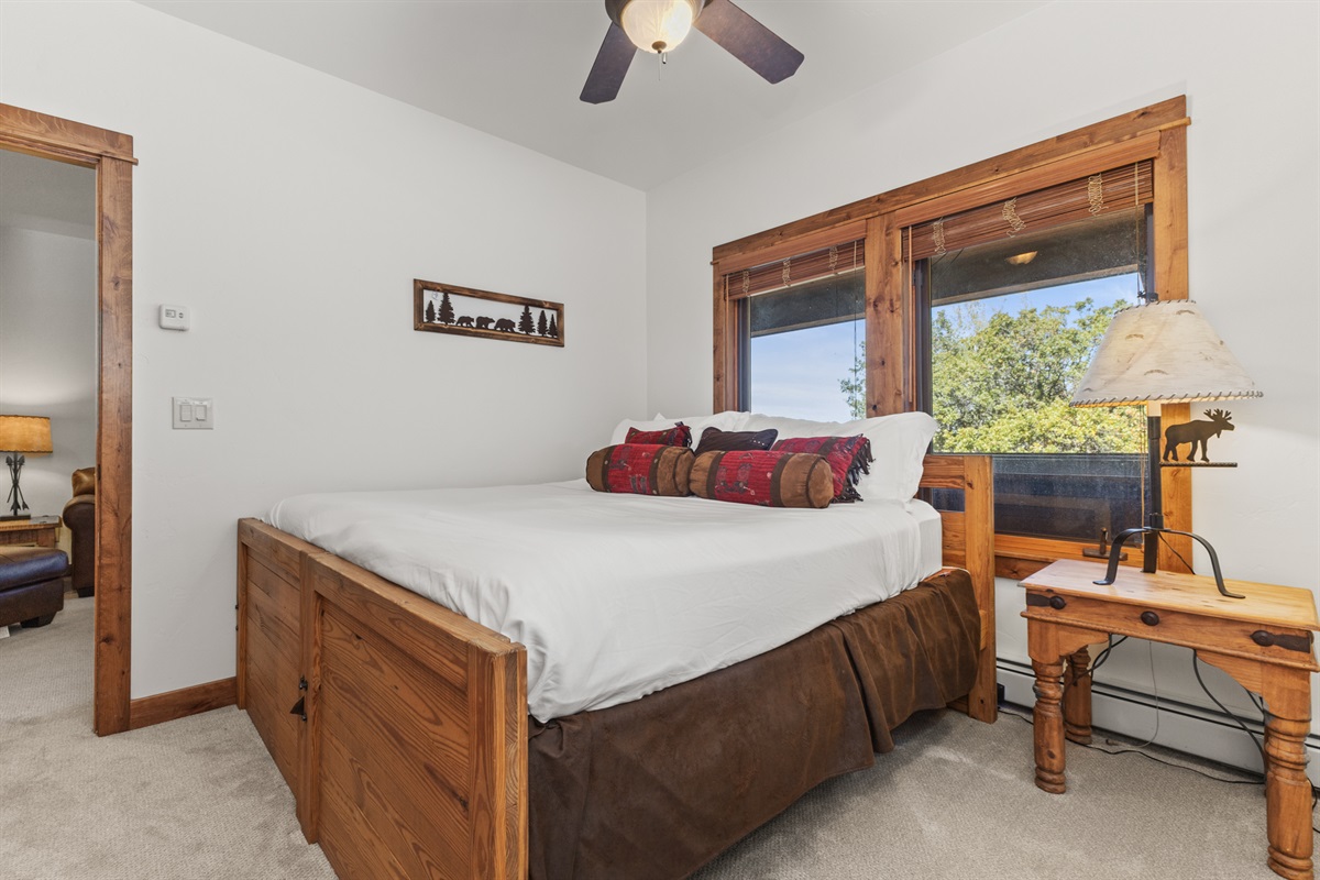 2nd Level - Queen Bedroom 3