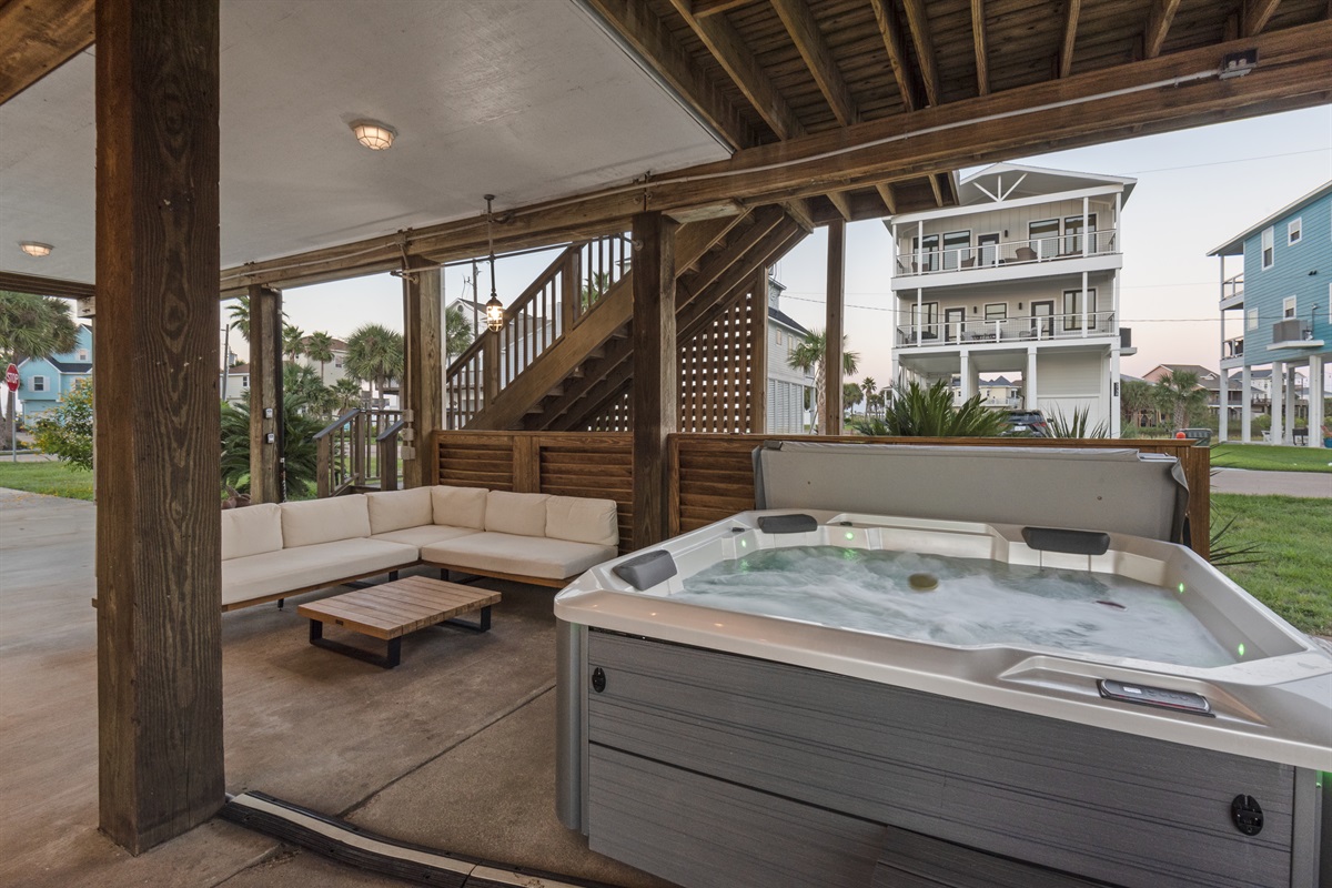 f71d75cb5ac34922a8f946ddf8bc3438 Large | Beachhouse | Texas | TX | Vacation Homes | Galveston | Crystal Beach | Kokomo | Breezy Days | Beachfront Elegance | Sunrise Serenity | Southern Sands Property Management, LLC