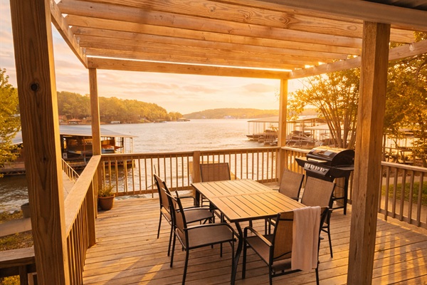 Outdoor dining area with lake views
