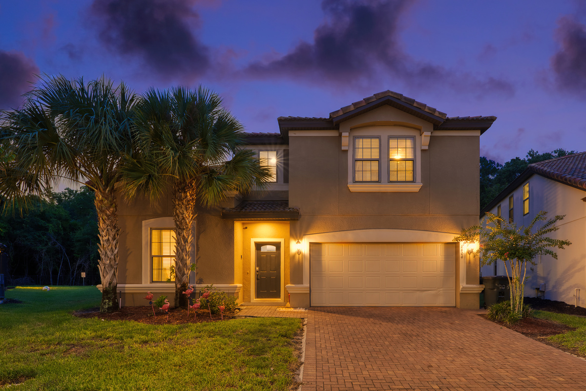Twilight Front of House