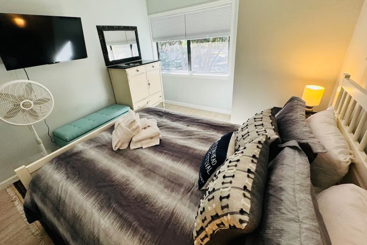 Bedroom with Smart TV
