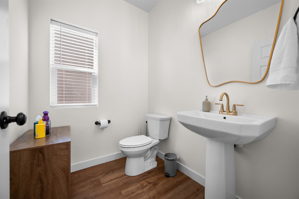 Half Bathroom on Main Leve;