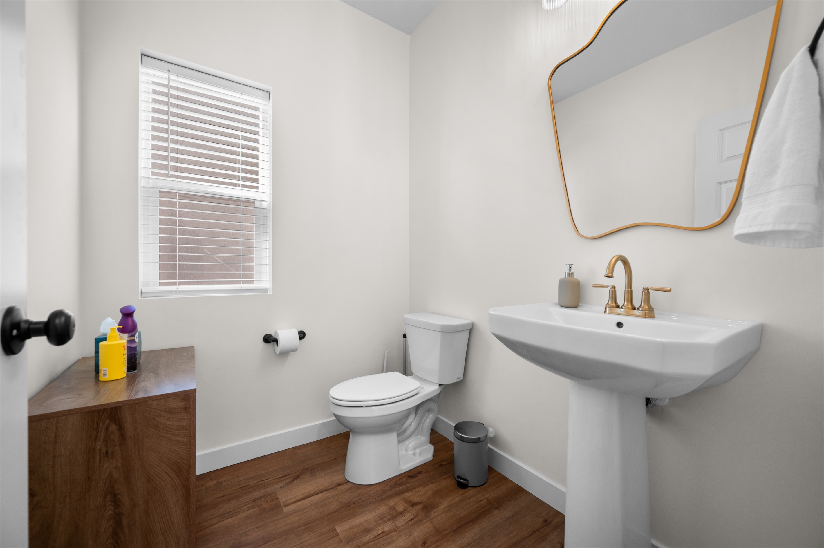 Half Bathroom on Main Leve;
