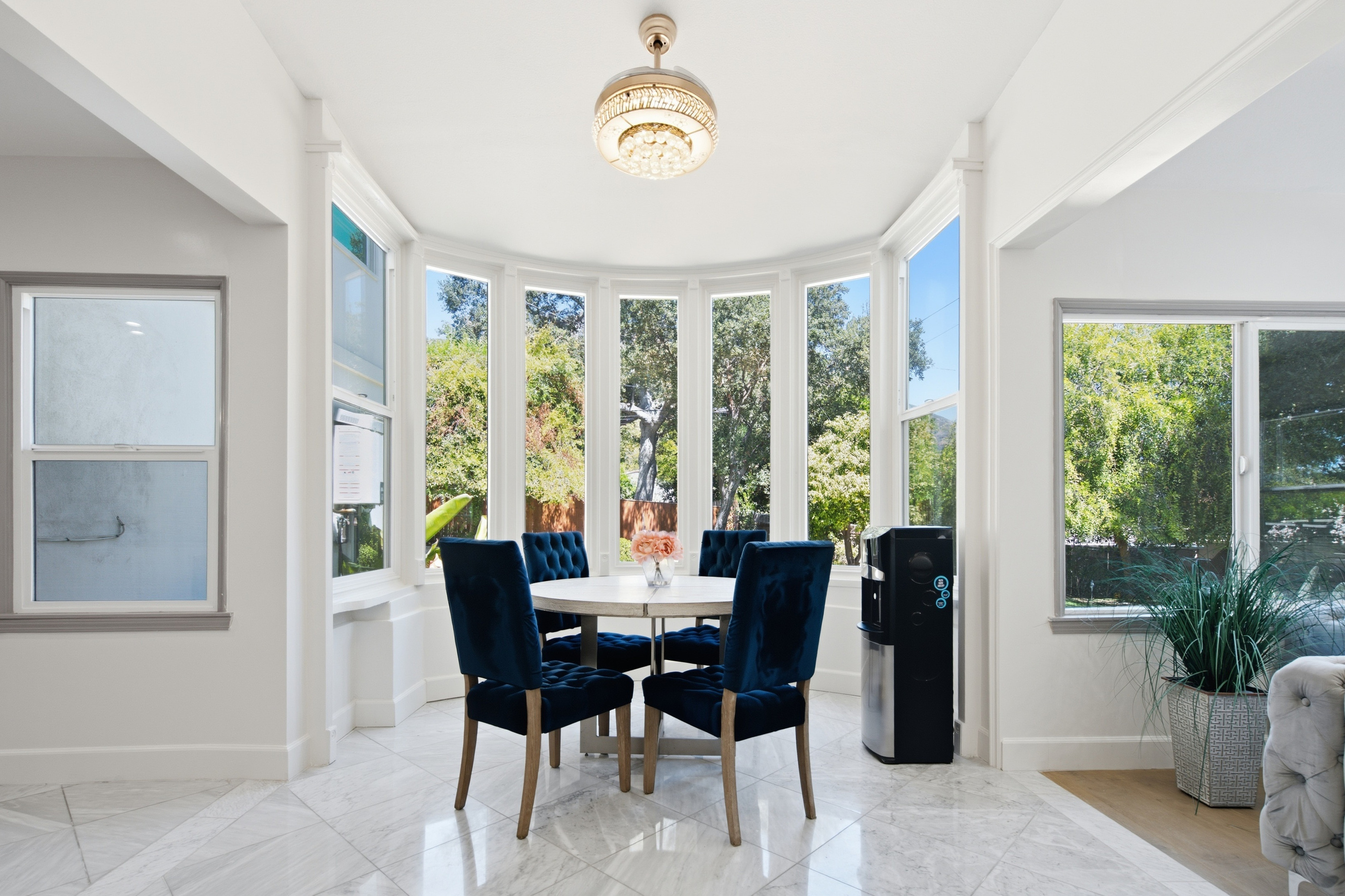 A beautifully designed dining room perfect for gathering, celebrating, and making memories.