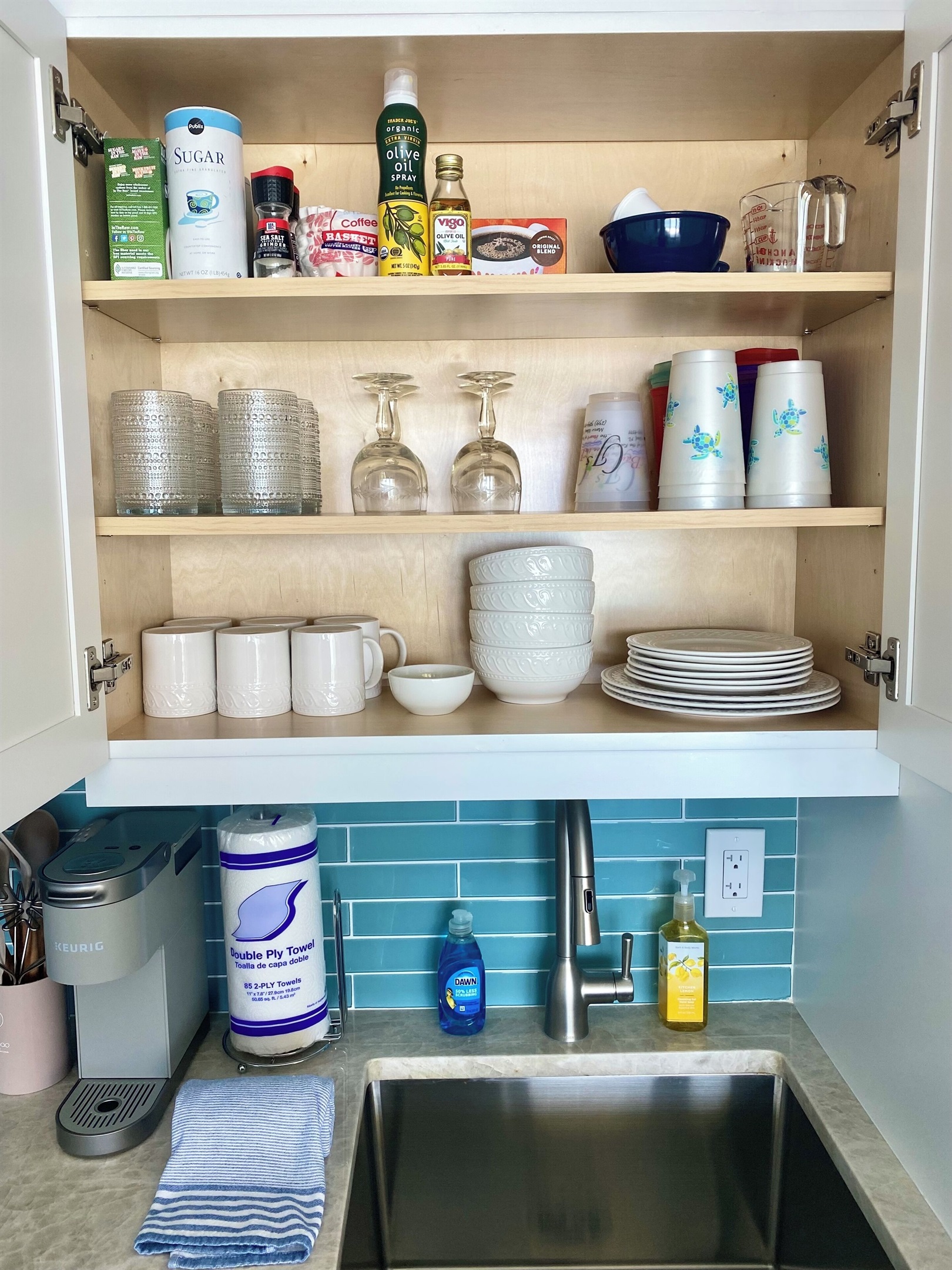 Pfaltzgraff dinnerware