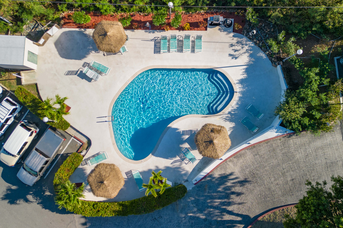 The pool closest to the condo, about a 30 second walk.