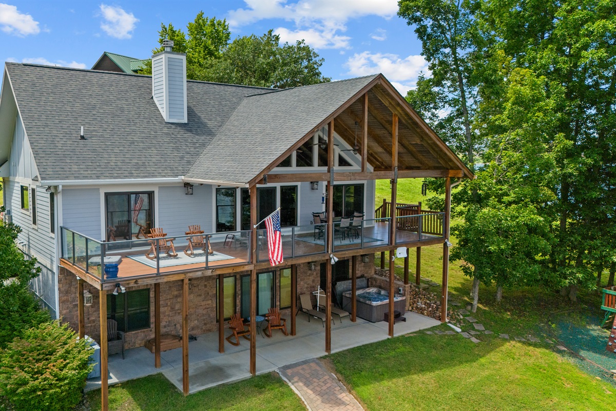 Top Patio has shaded and not shaded areas