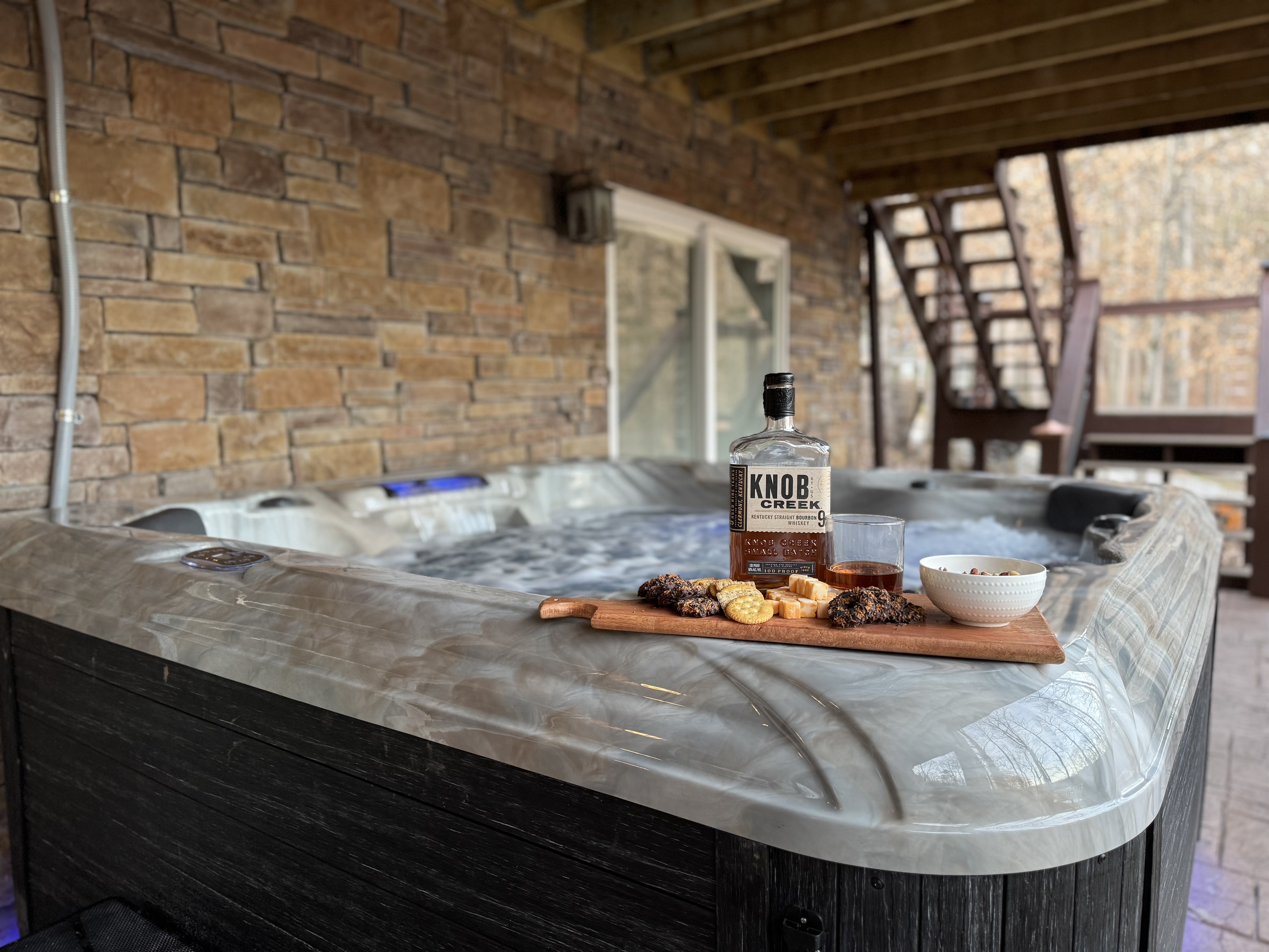 Newly added hot tub with led lighting