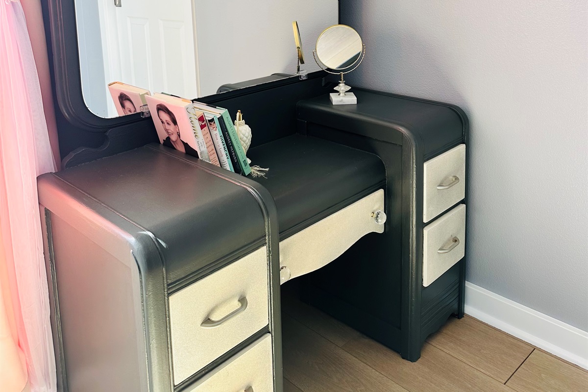 Vanity in Audrey