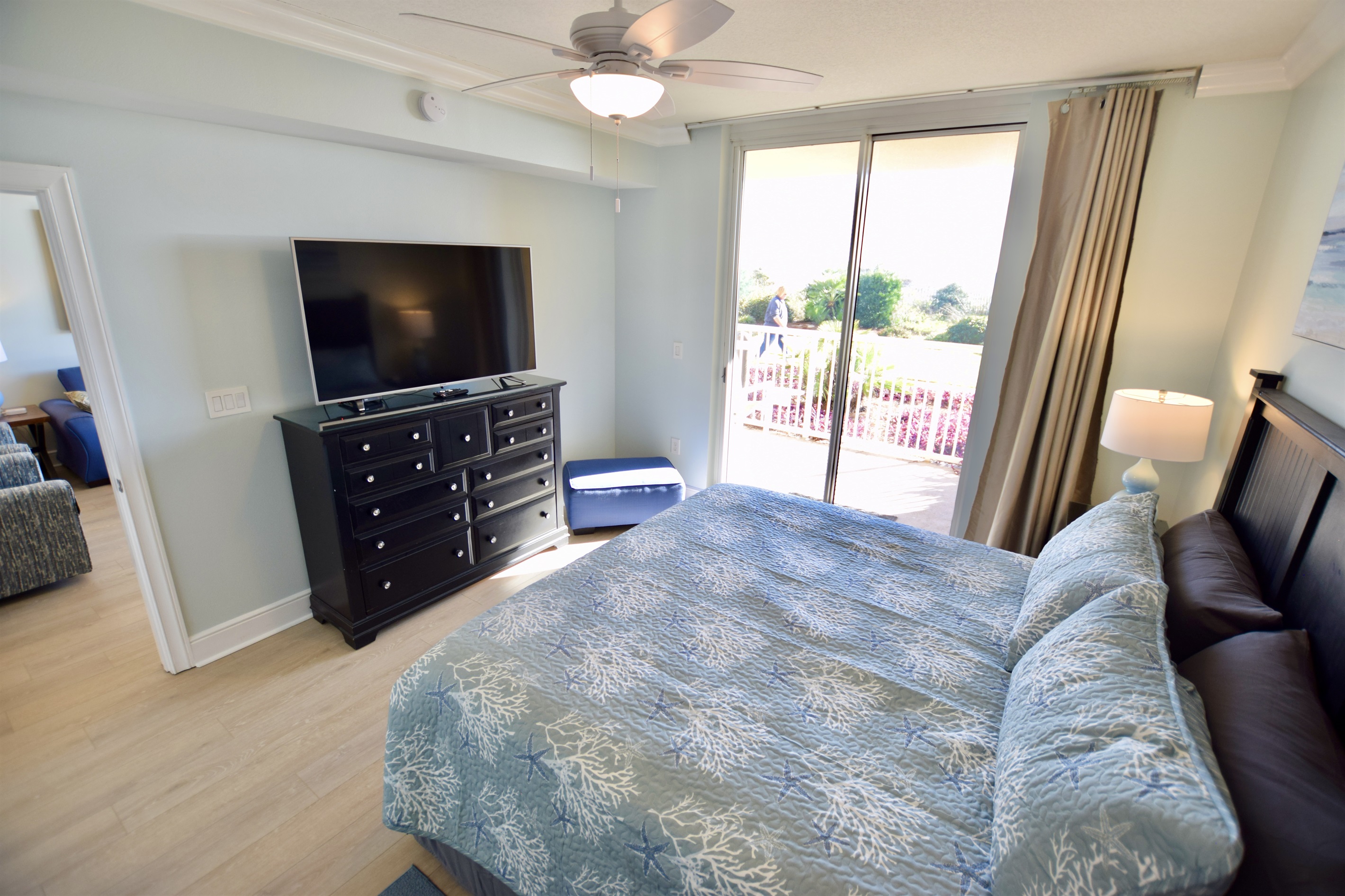 Azure #117: Master Bedroom
