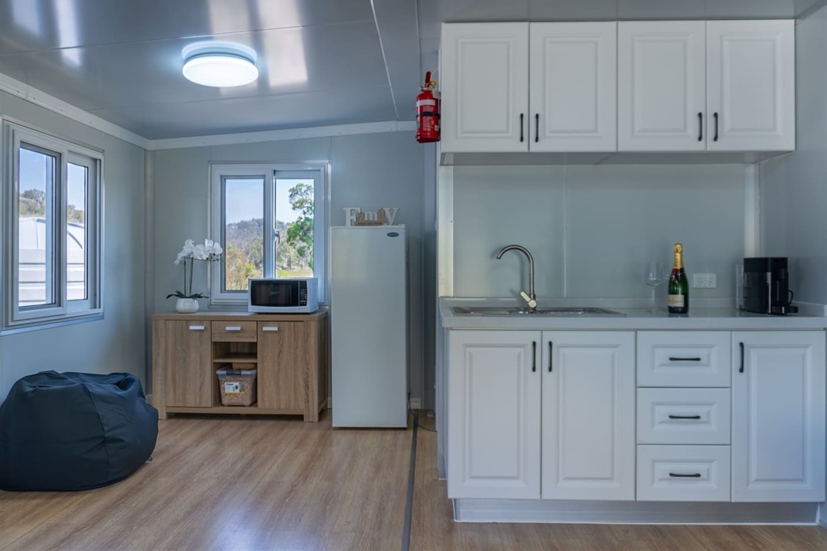 Fully Equipped Kitchenette