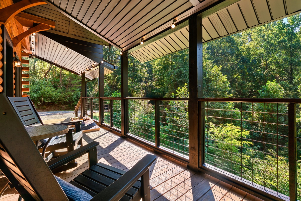 Rocking Chairs to Relax