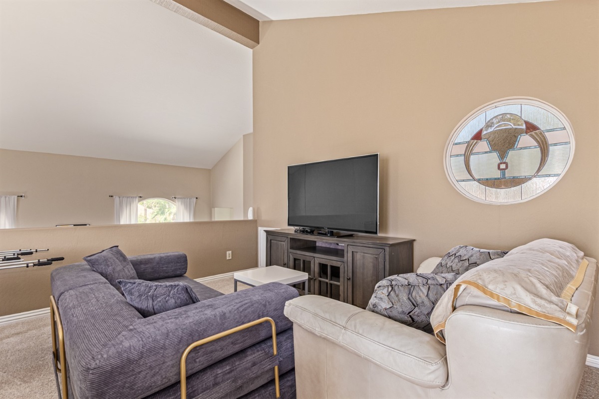 Upstairs Family Room Seating