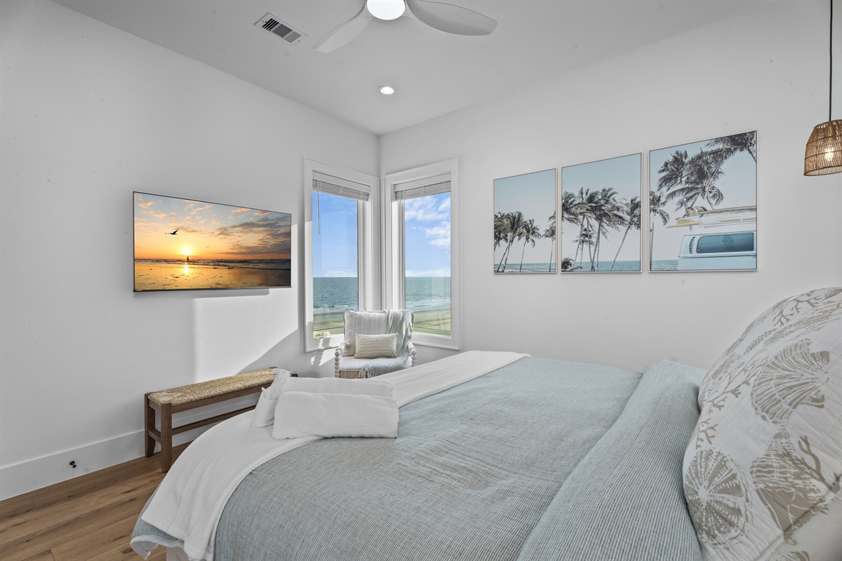 f7ddbae958f44057af102467a87ab3a7 Large | Beachhouse | Texas | TX | Vacation Homes | Galveston | Crystal Beach | Kokomo | Breezy Days | Beachfront Elegance | Sunrise Serenity | Southern Sands Property Management, LLC