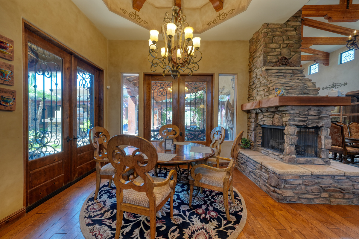 Epic Estate Scottsdale (82nd) — Epic Estate Scottsdale (82nd), Scottsdale, Arizona — photo 72
