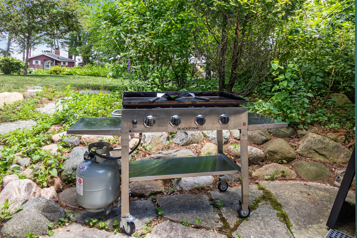 Fire up the Blackstone griddle and enjoy cooking breakfast, burgers, or your favorite family meals outdoors.