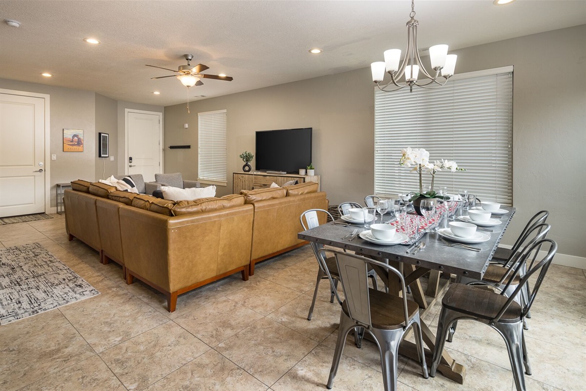 Open Concept Floorplan - Entrada 631