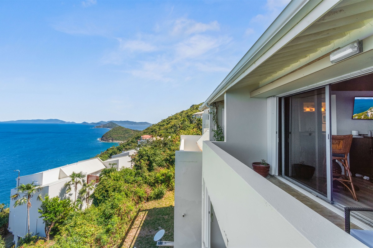 "Great location, fantastic ocean view, enjoyed thoroughly."