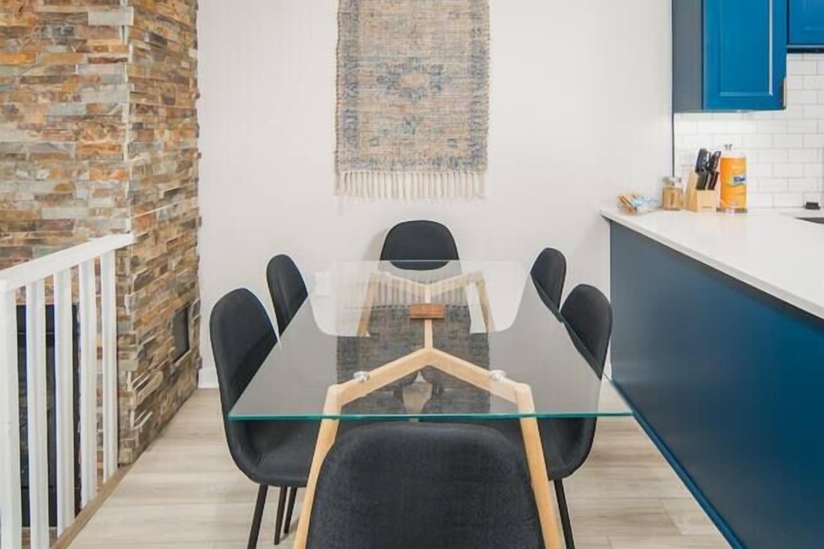 Unit 1: Dining Room