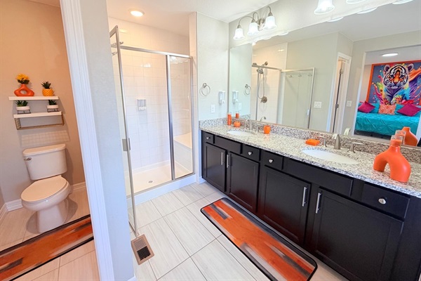 Toilet in the primary king ensuite bedroom