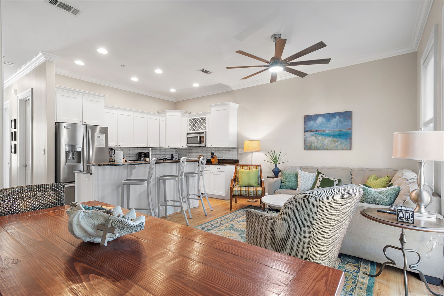 Open concept living/ dining/ kitchen on 2nd floor