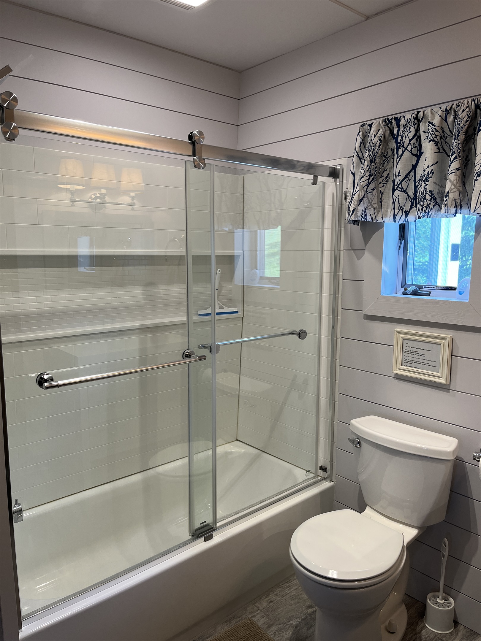 Main floor bath #2