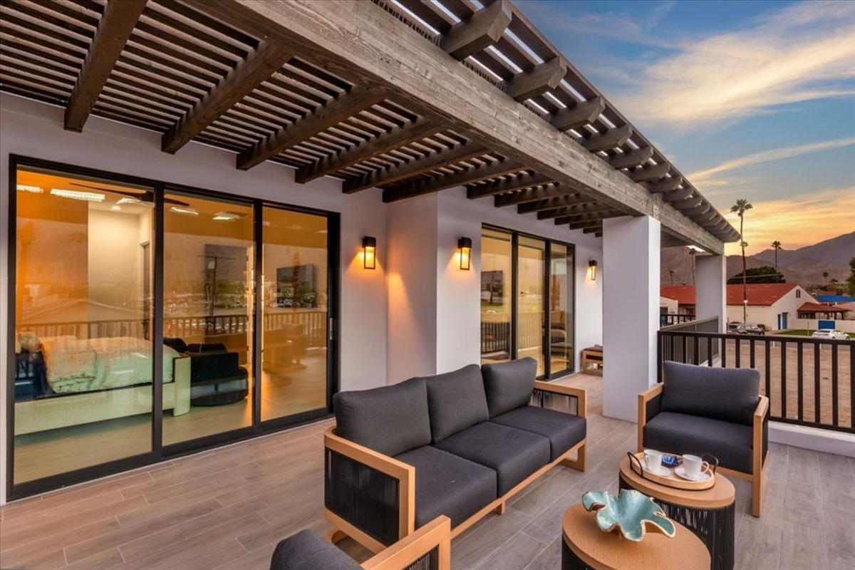 Balcony with seating