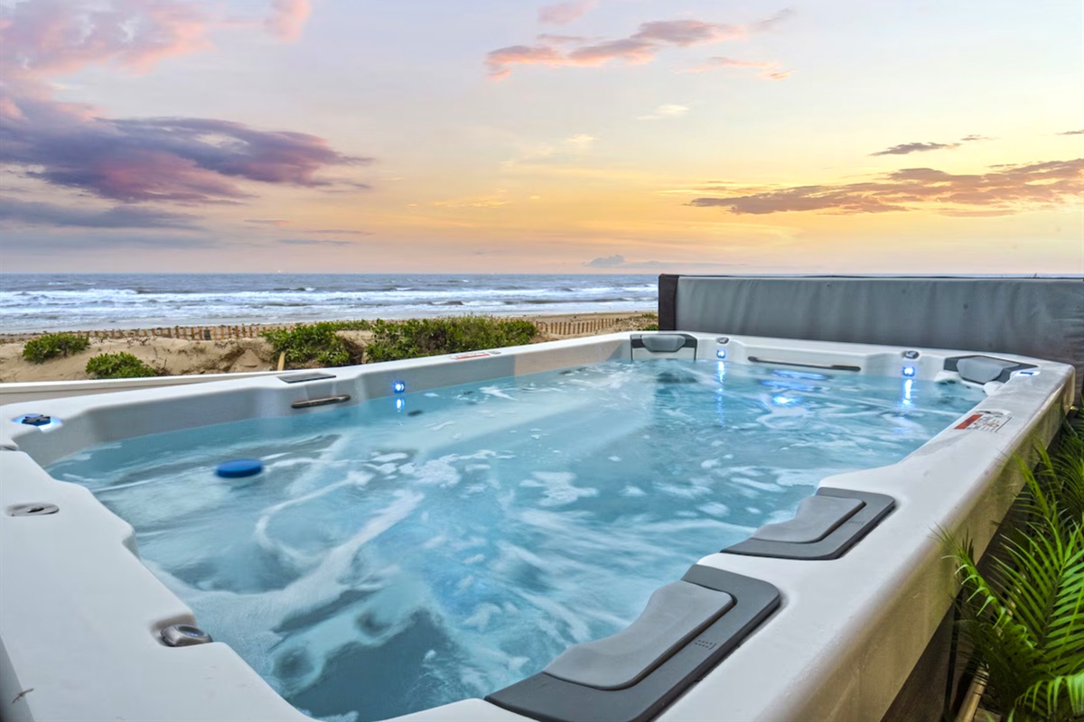 f825fa44d65848118e9b9ffa4c6467fc Large | Beachhouse | Texas | TX | Vacation Homes | Galveston | Crystal Beach | Kokomo | Breezy Days | Beachfront Elegance | Sunrise Serenity | Southern Sands Property Management, LLC