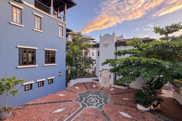 Steps from the Beach | 2BR Flat in Las Catalinas