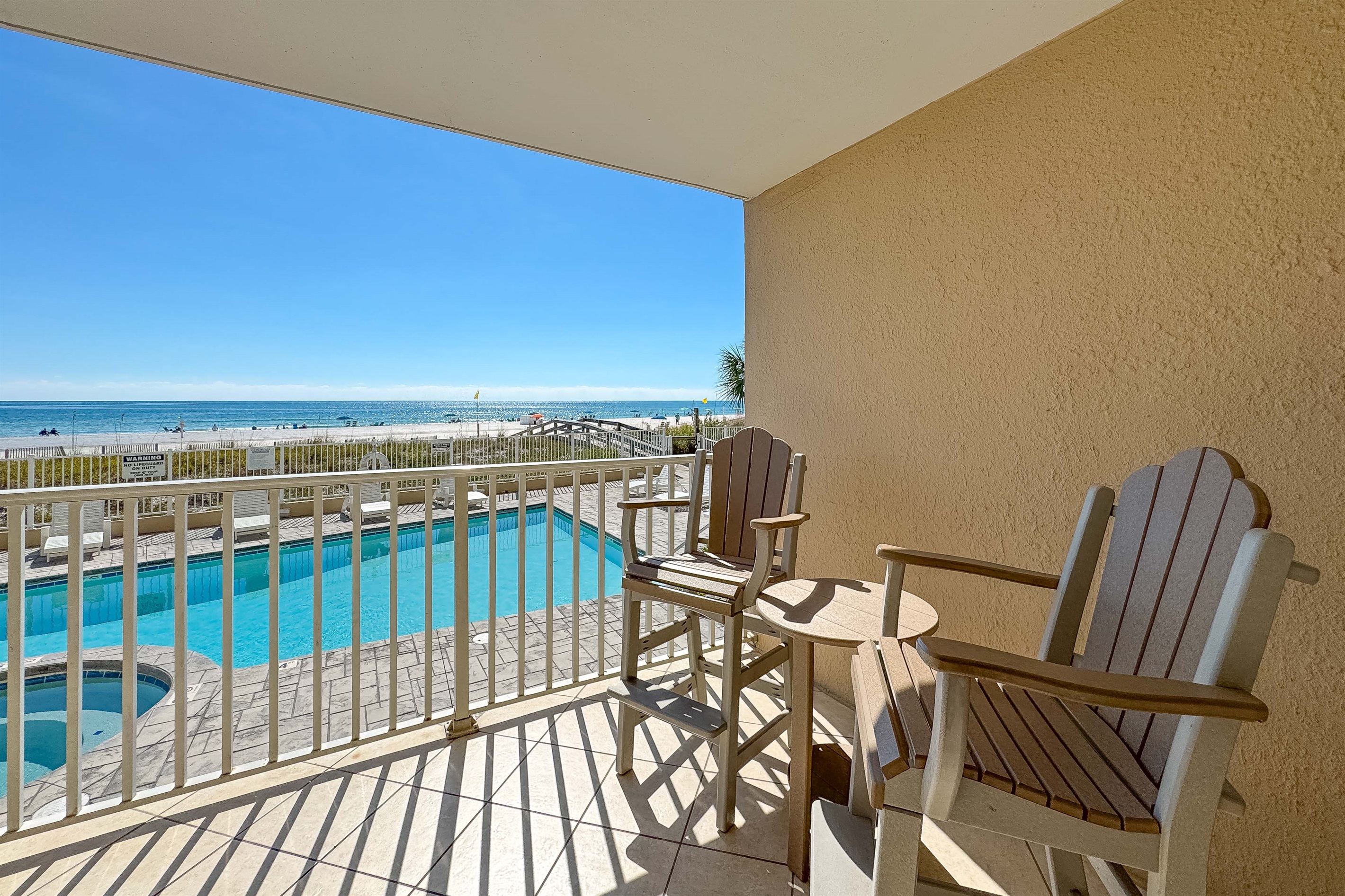 Enjoy your morning coffee or evening cocktails with the mesmerizing ocean as your backdrop.  This balcony is the perfect place to unwind.