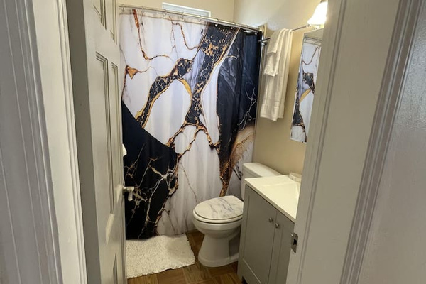 Common Bath