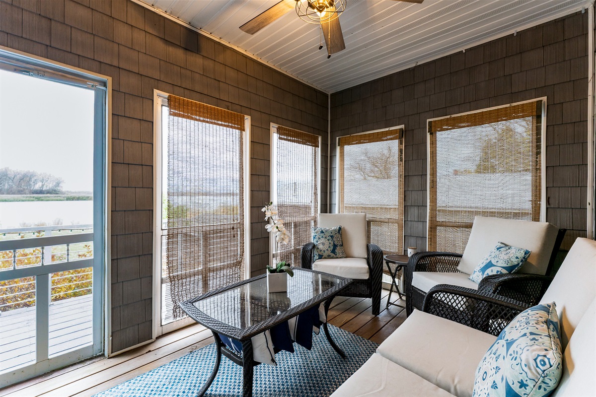 Screen porch off of master bedroom