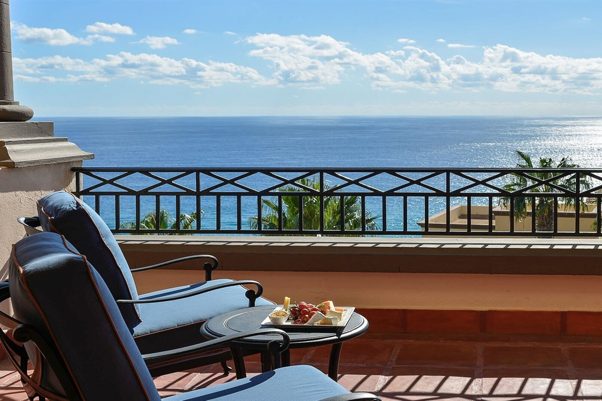 Owner Executive Suite at the Sunset Beach, Vacation Travel Exclusives