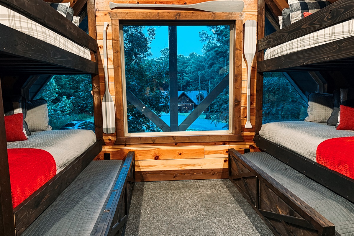 A kid-approved space that doubles as a hangout zone and sleeping quarters.