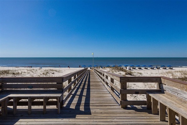 boardwalk to the beach