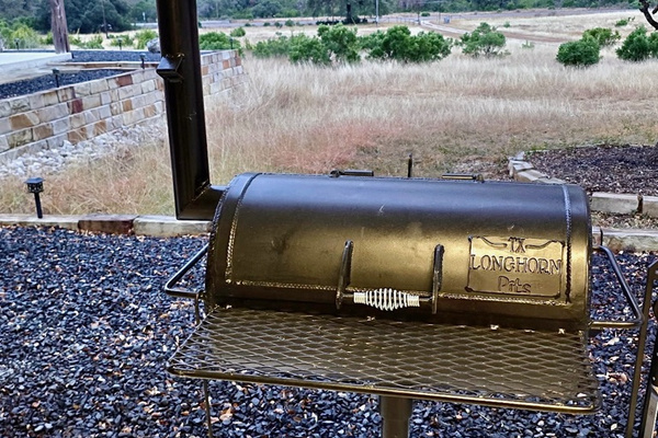 The Frio Hills Hideaway, Leakey