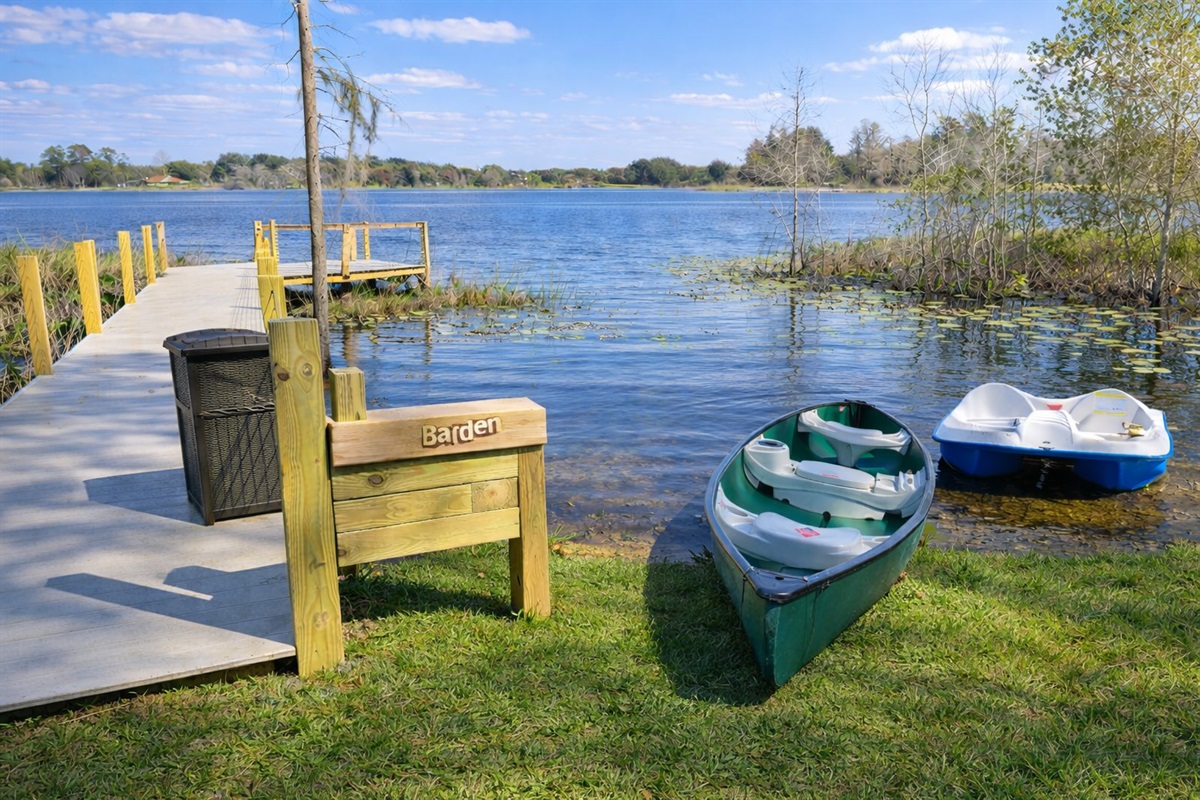 Enjoy the lake amenities like canoe, paddle boarding, fishing, and swimming. Its warm 10 months out of the year.